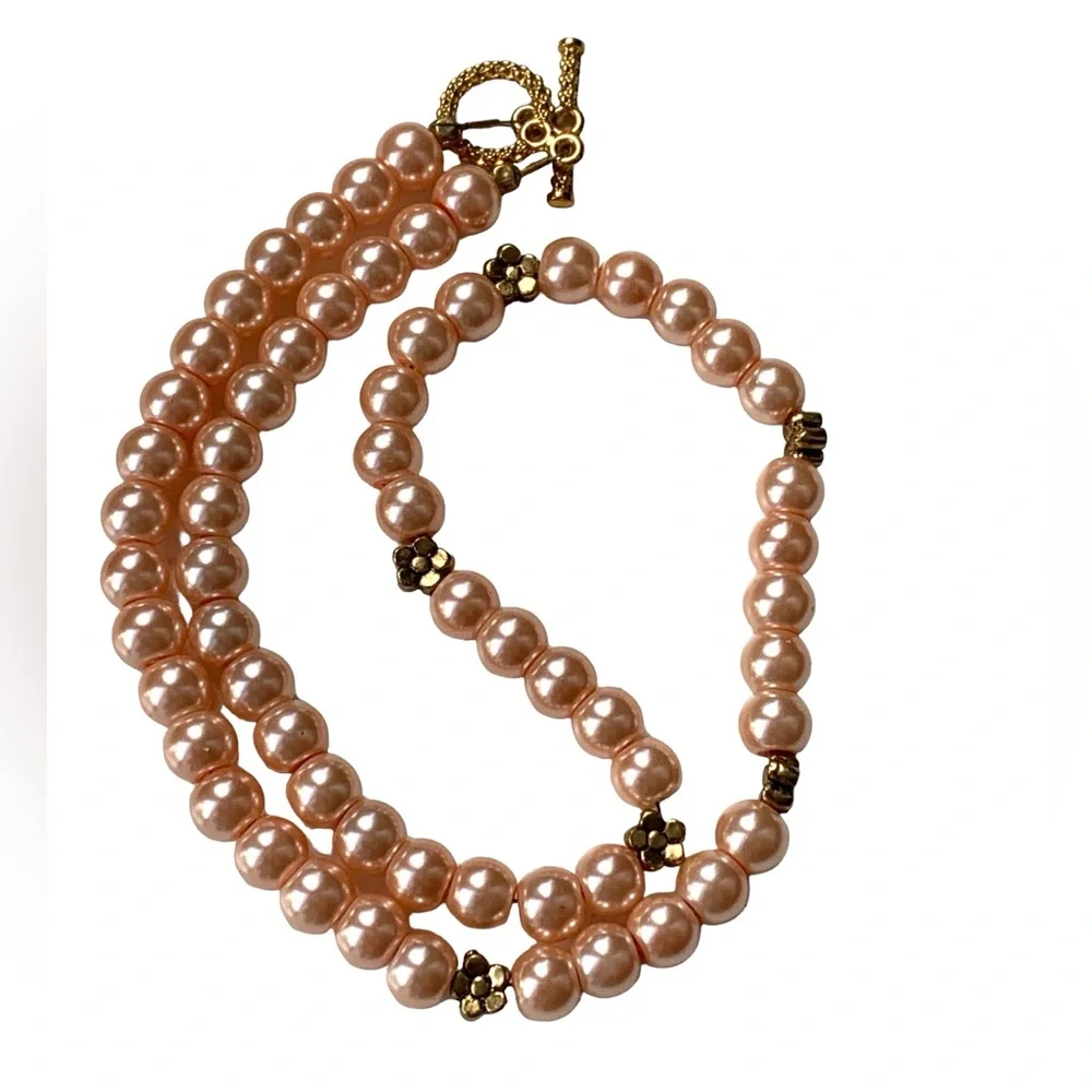 Lustrous Peachy Pink Faux Pearl Gold Flower Beads Necklace Woman’s Girls Jewelry